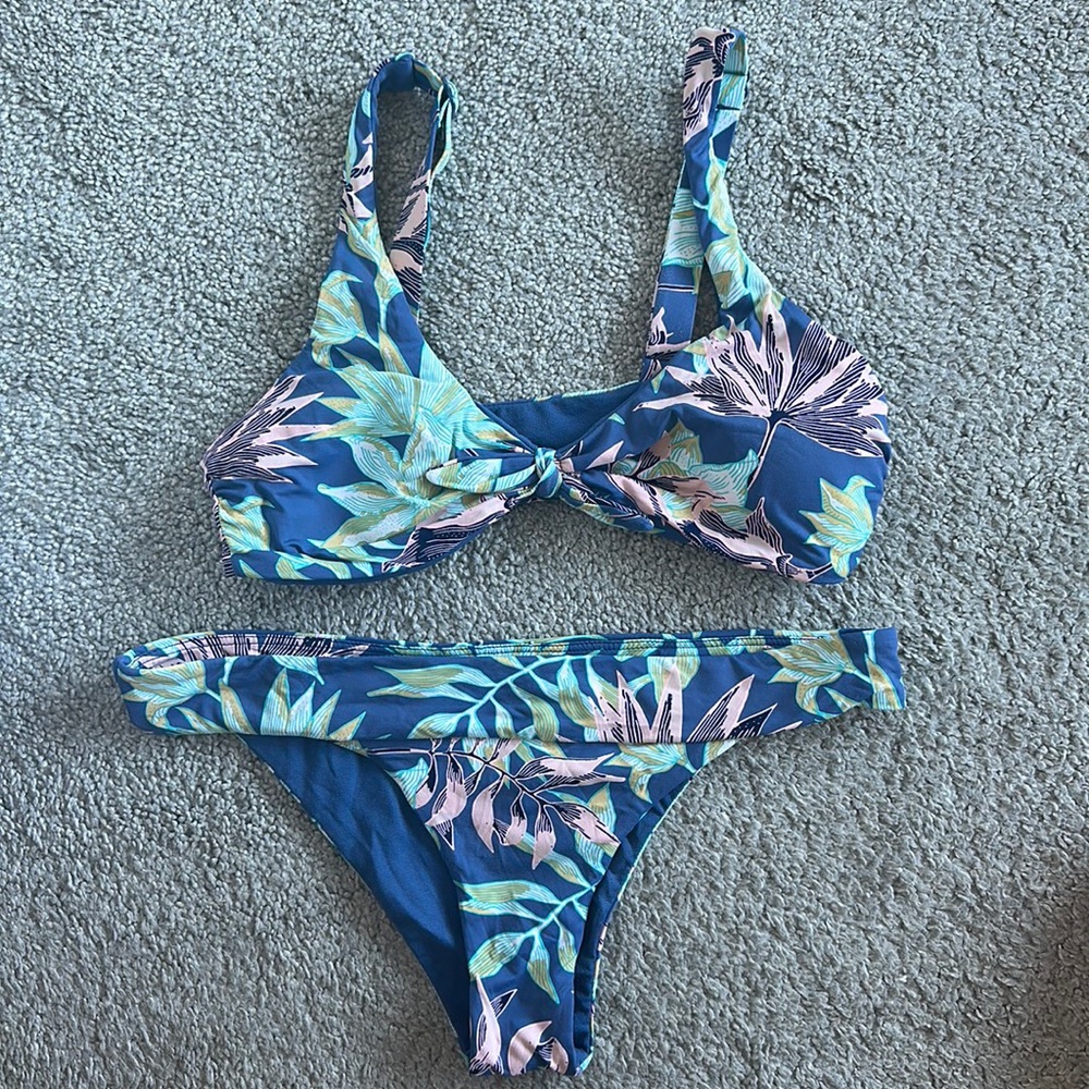 ROXY Floral Bikini (set)